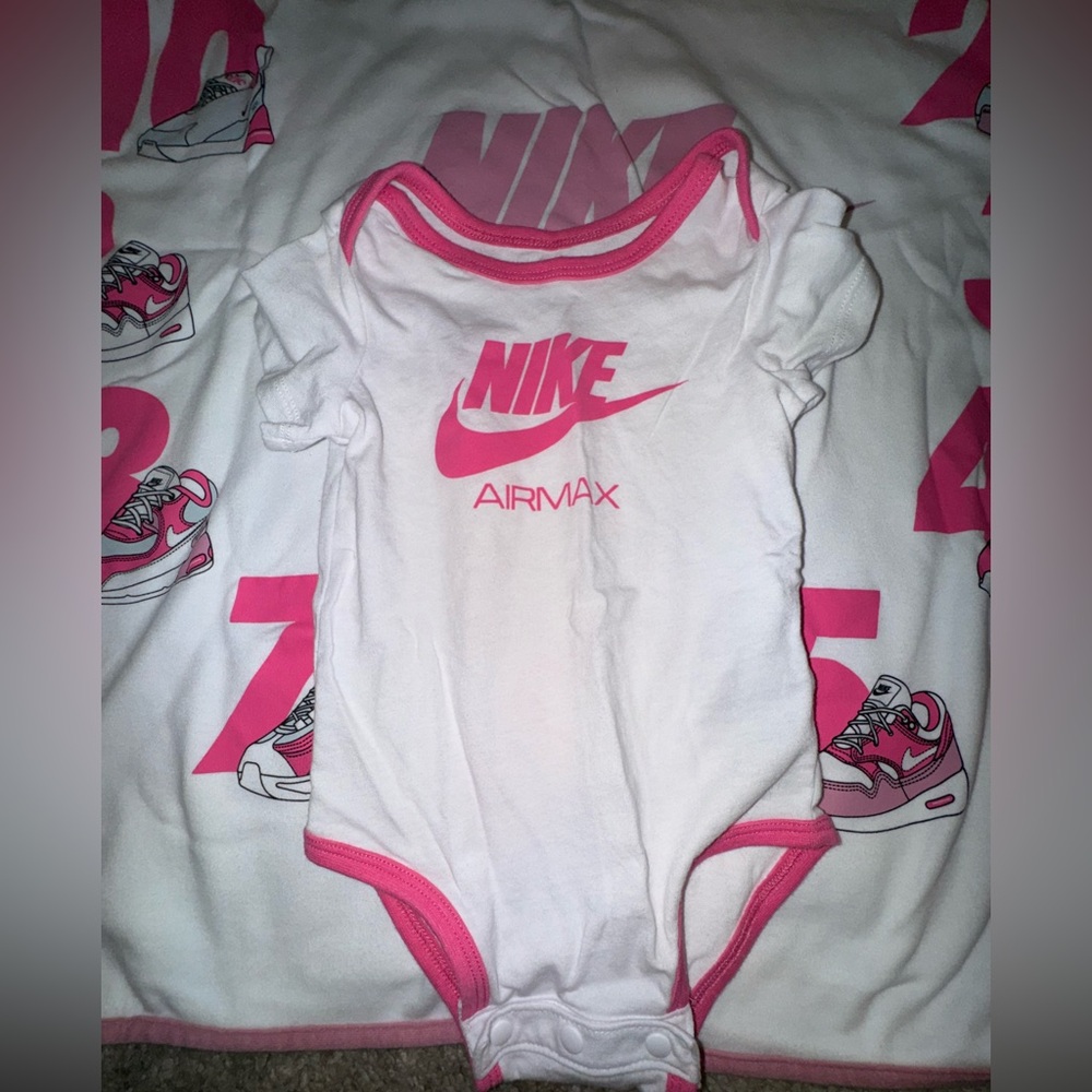 Nike Baby First Years Blanket and Onesie-Size 6-12M